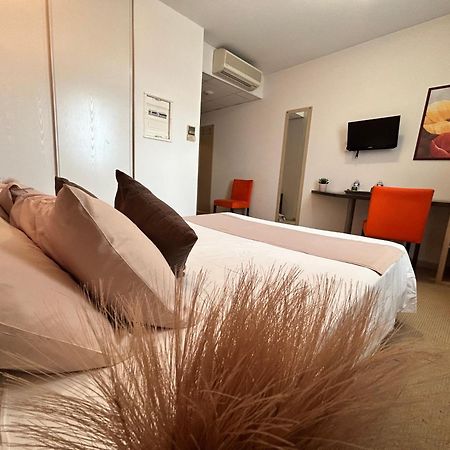 Hotel Restaurant Les Jasses De Camargue Gallargues-le-Montueux Zewnętrze zdjęcie