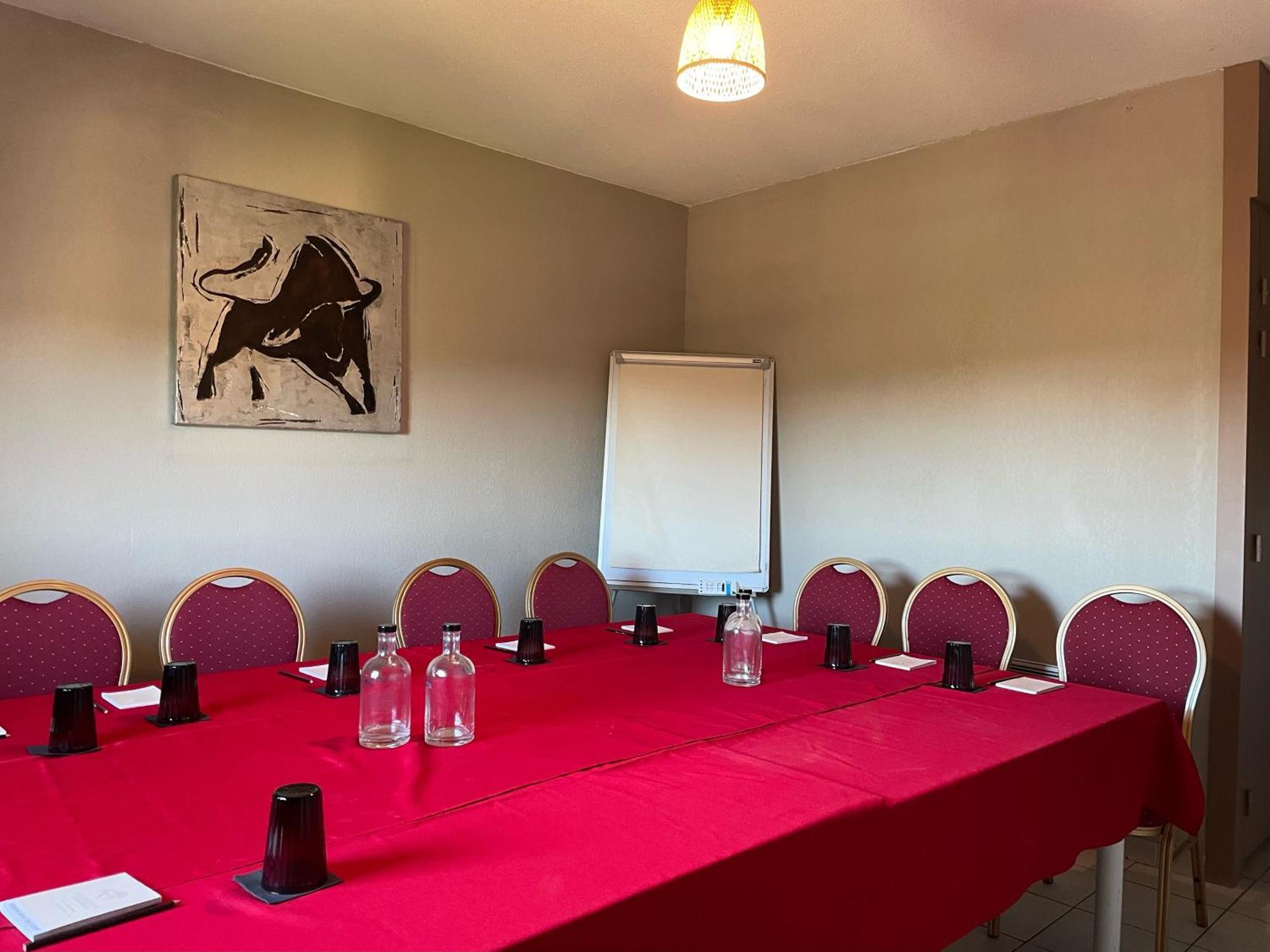 Hotel Restaurant Les Jasses De Camargue Gallargues-le-Montueux Zewnętrze zdjęcie